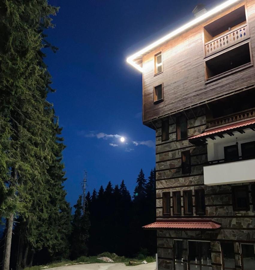 Апартаменти И Стаи За Гости "Алекс" Pamporovo Exteriér fotografie