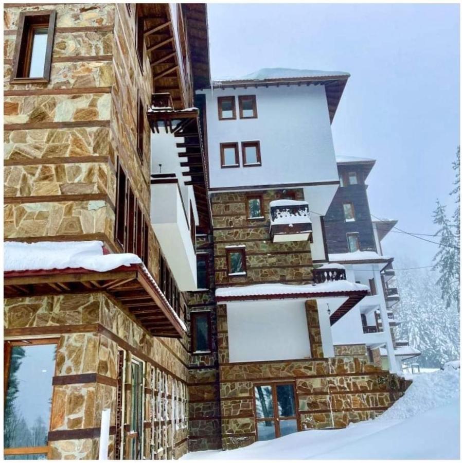 Апартаменти И Стаи За Гости "Алекс" Pamporovo Exteriér fotografie